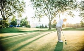 Willow Crest Golf Course at Oak Brook Hills Resort