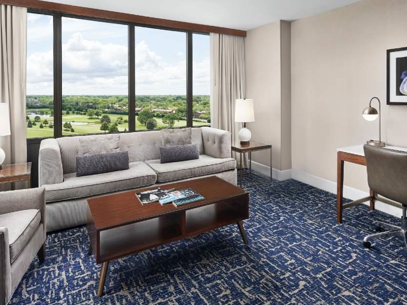 1 King Bed 1 Bedroom Suite-Sofa Bed at Oak brook hills resort Chicago