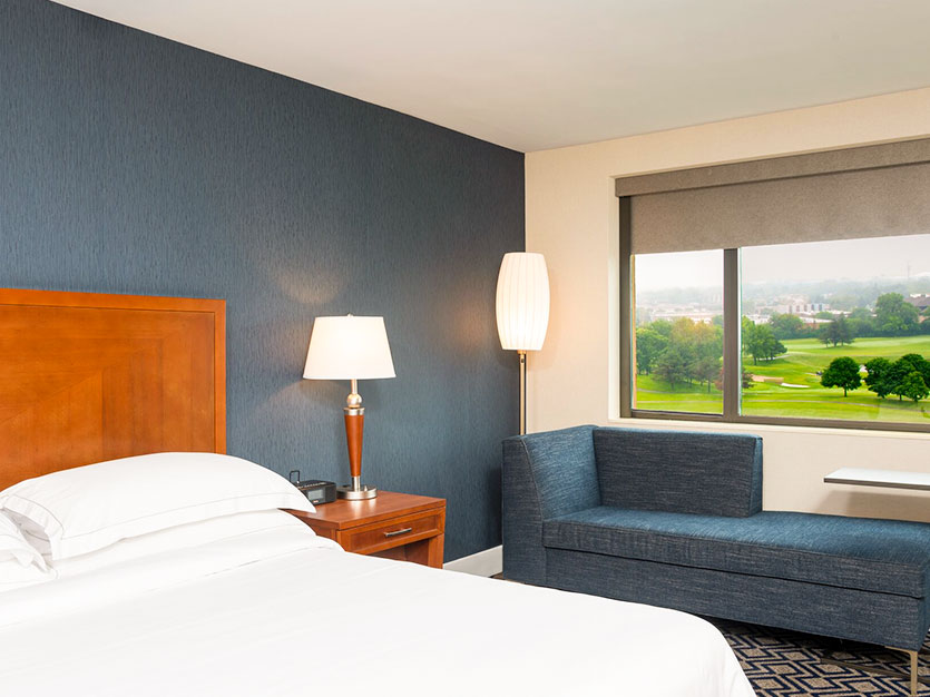 1 King Accessible at Oak brook hills resort Chicago