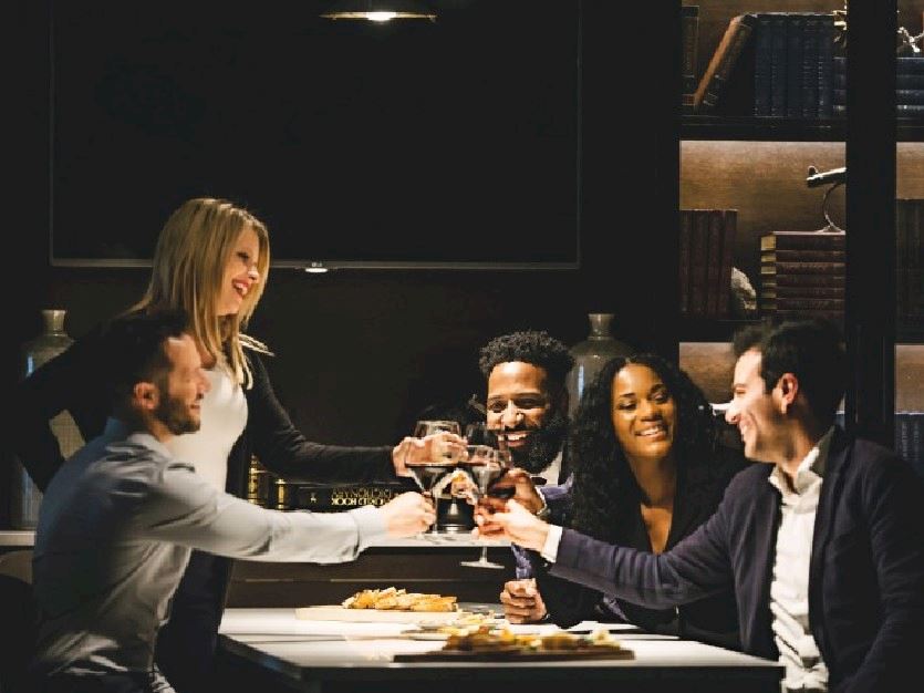 Celebration package available at Chicago Oak Brook Hills Resort